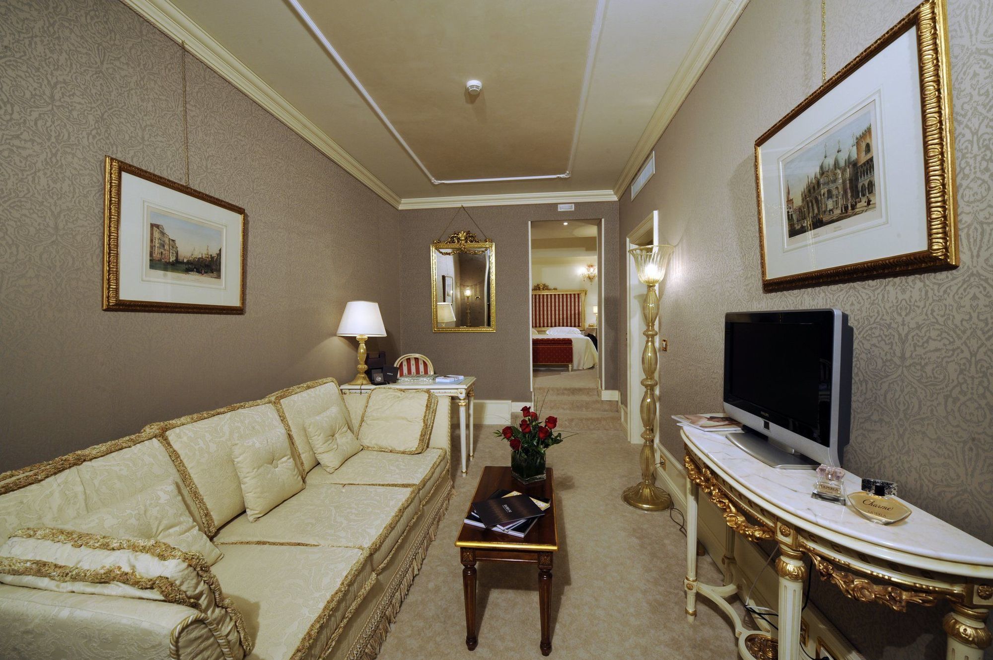 Ca' Sagredo Hotel Venice Bilik gambar